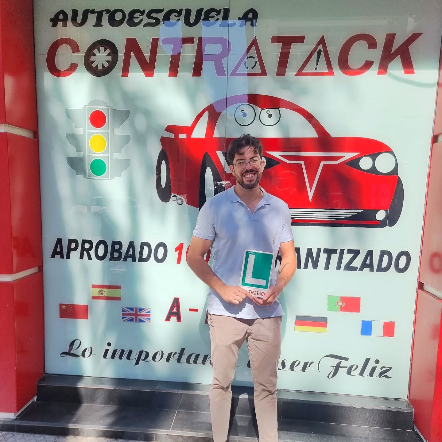 Autoescuela en Huelva - Alumnos aprobados