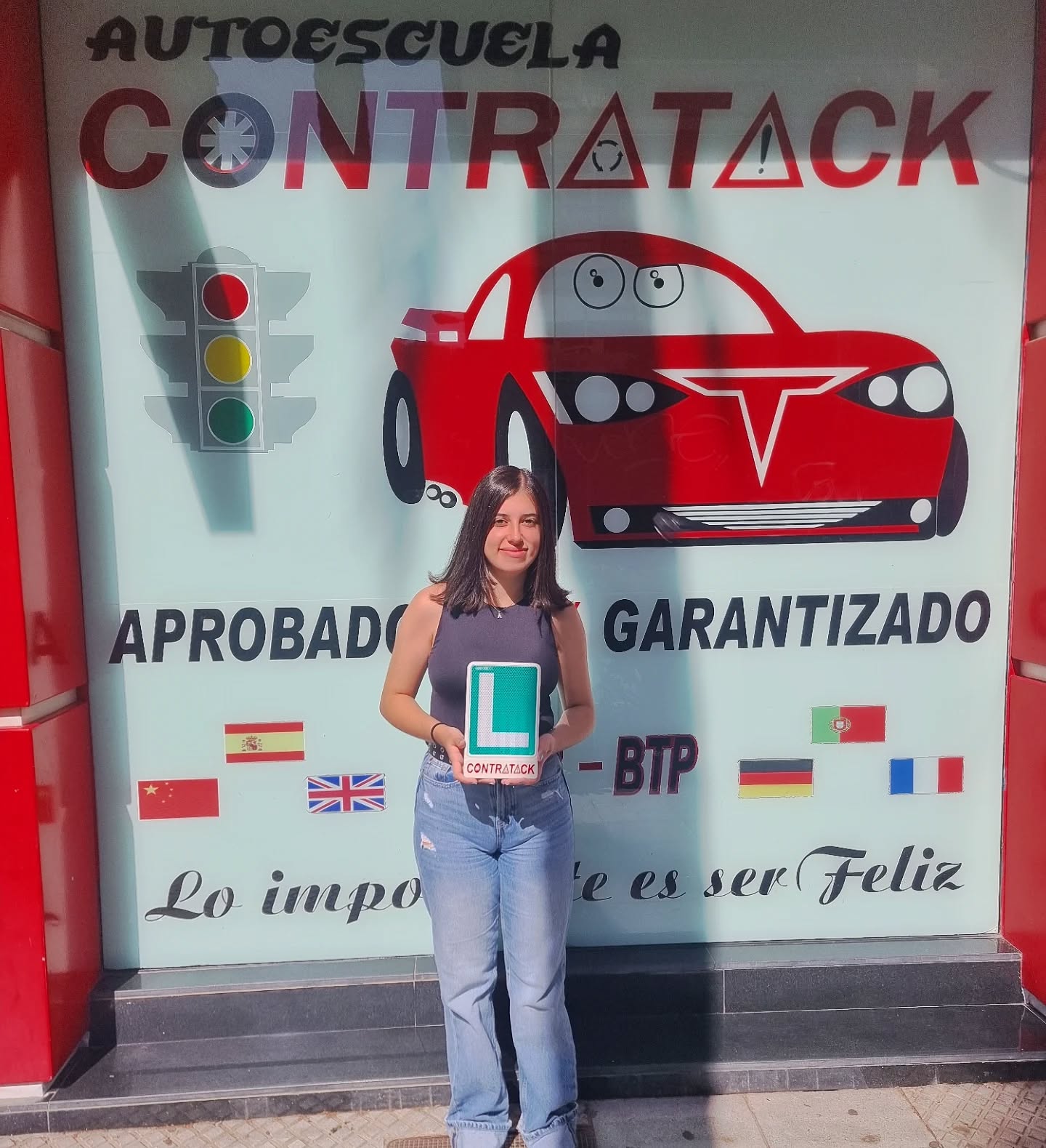 Autoescuela en Huelva - Alumnos aprobados