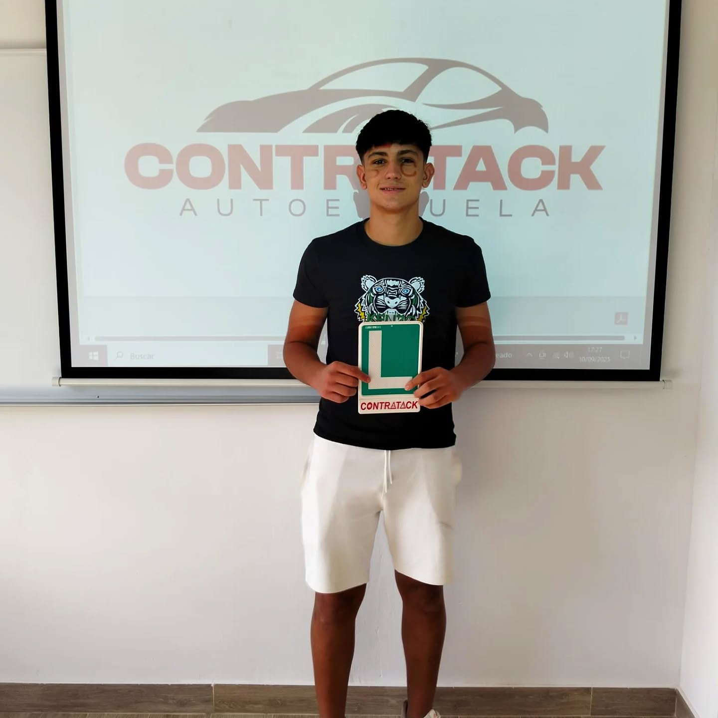 Autoescuela en Huelva - Alumnos aprobados