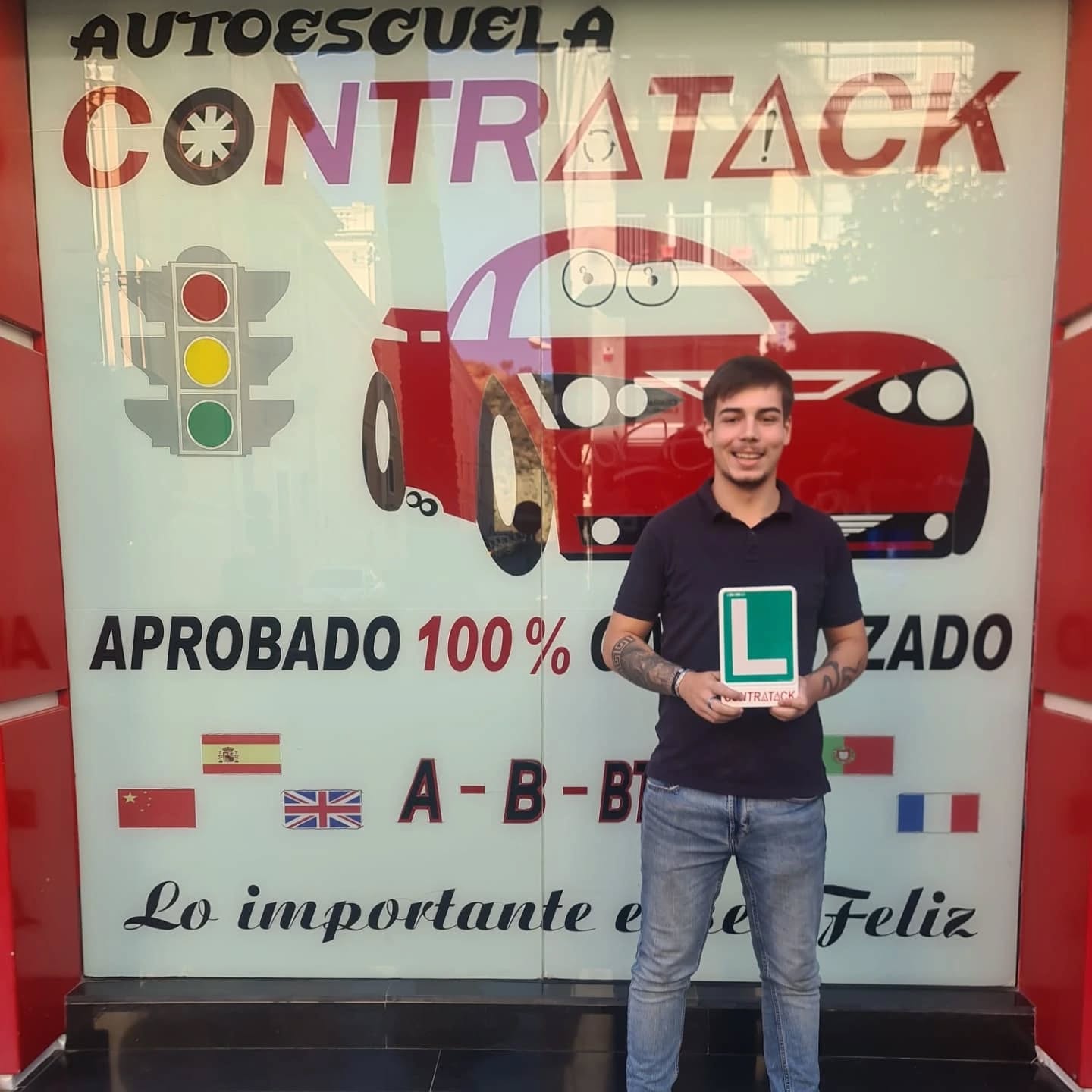 Autoescuela en Huelva - Alumnos aprobados