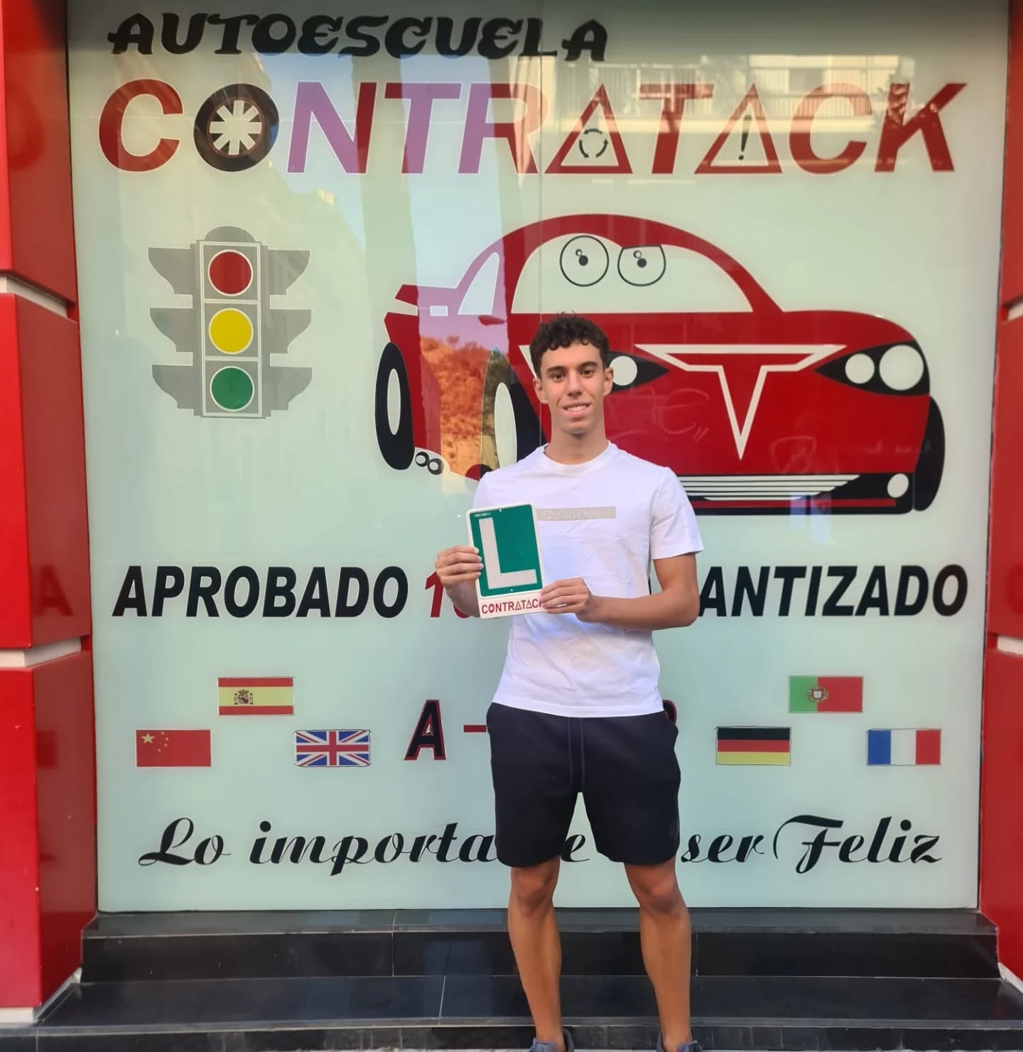 Autoescuela en Huelva - Alumnos aprobados