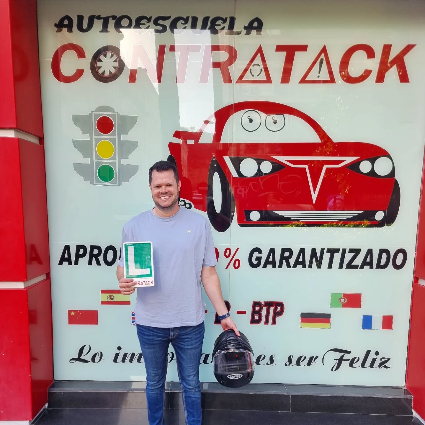 Autoescuela en Huelva - Alumnos aprobados