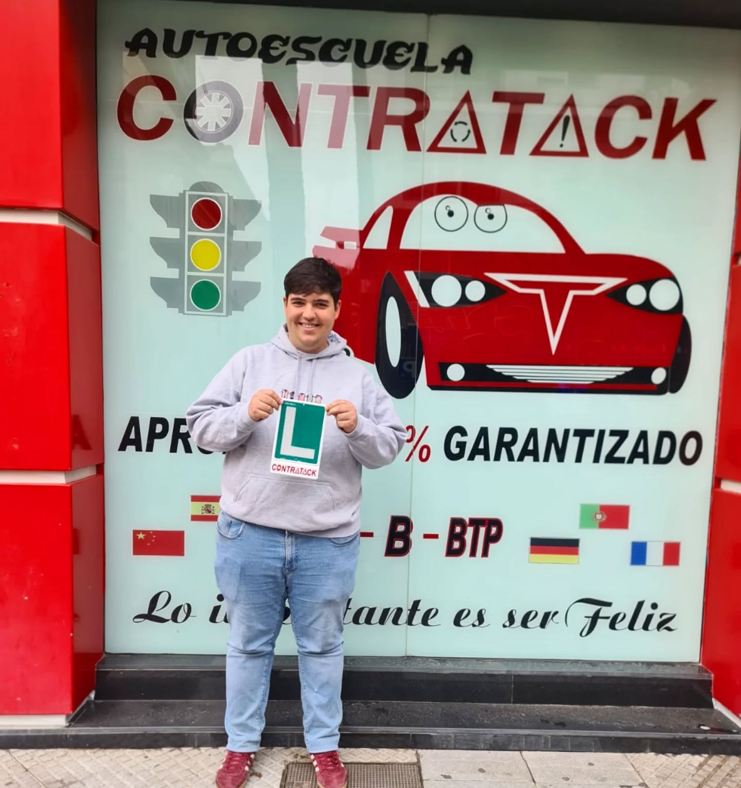 Autoescuela en Huelva - Alumnos aprobados