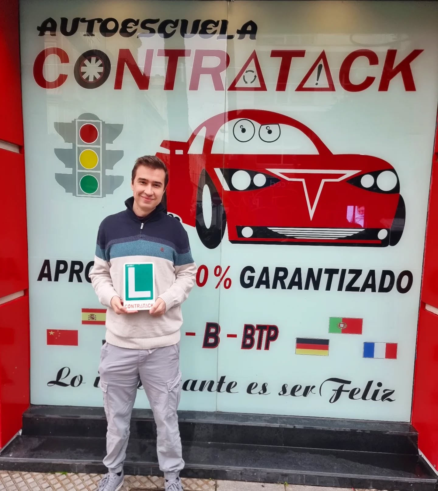 Autoescuela en Huelva - Alumnos aprobados