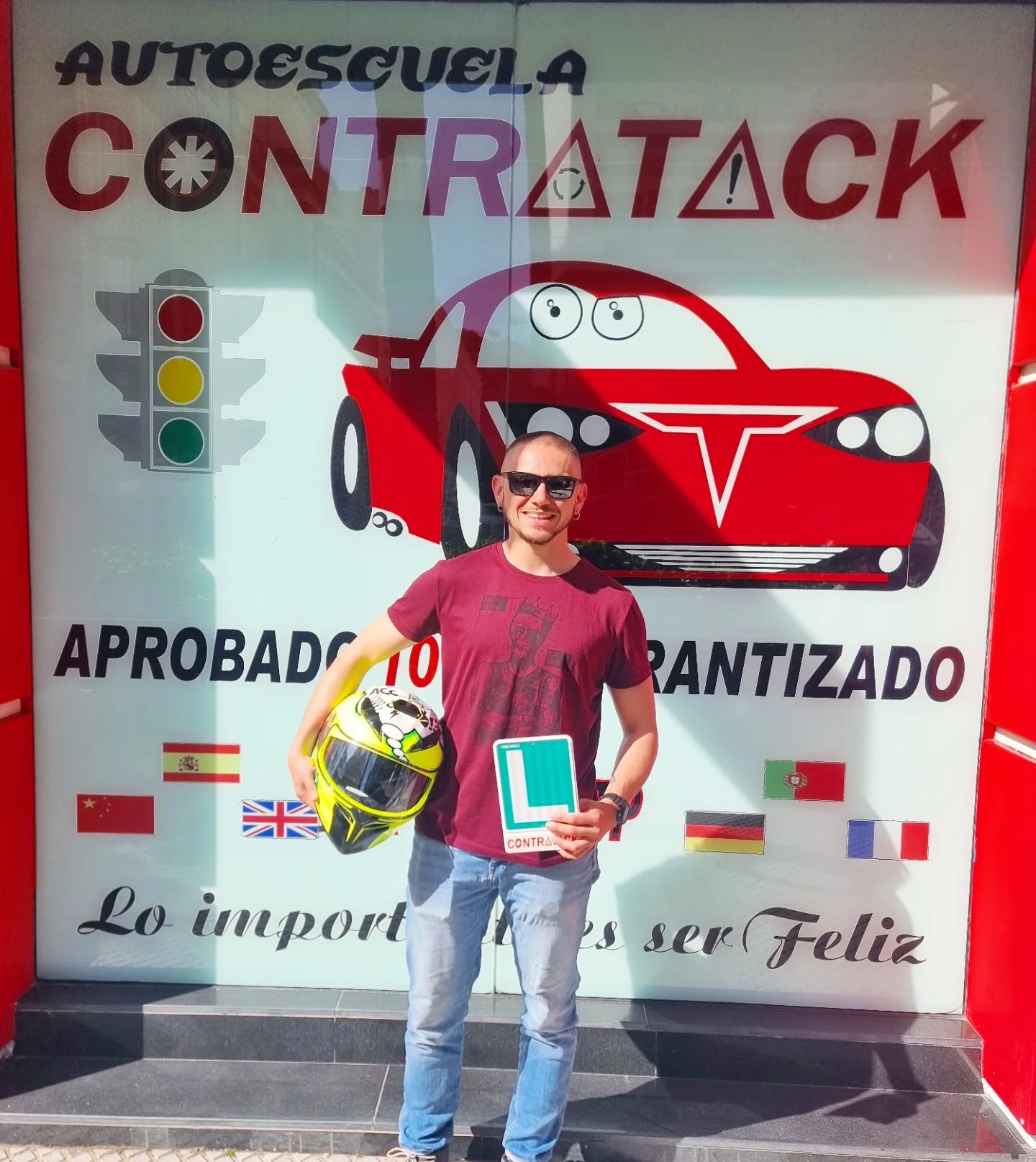 Autoescuela en Huelva - Alumnos aprobados