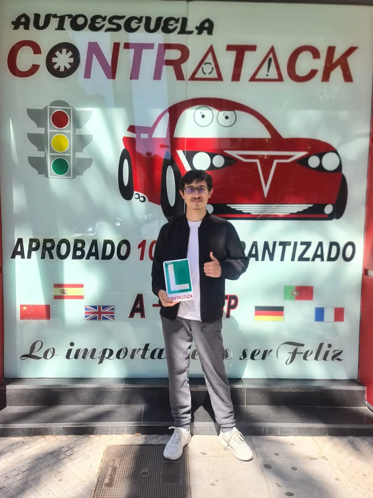 Autoescuela en Huelva - Alumnos aprobados