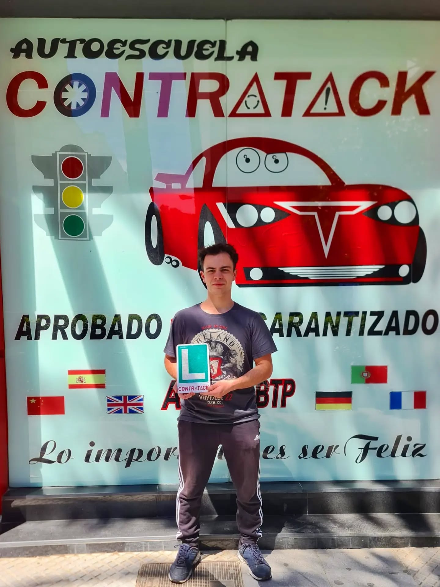 Autoescuela en Huelva - Alumnos aprobados
