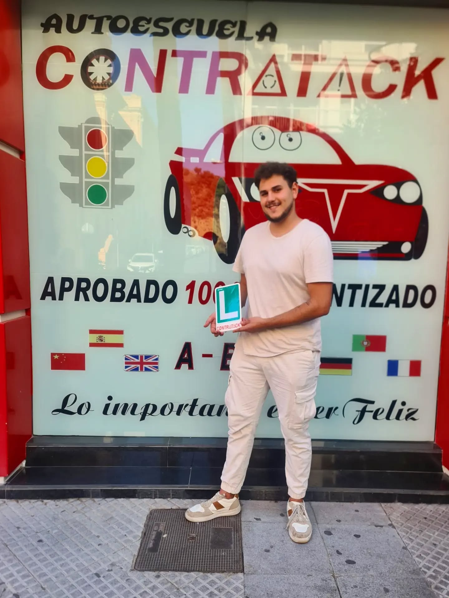 Autoescuela en Huelva - Alumnos aprobados