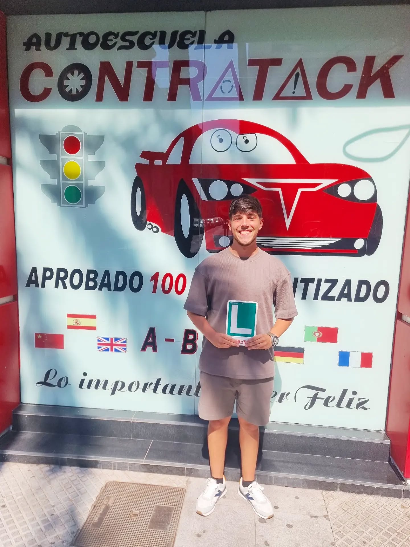 Autoescuela en Huelva - Alumnos aprobados