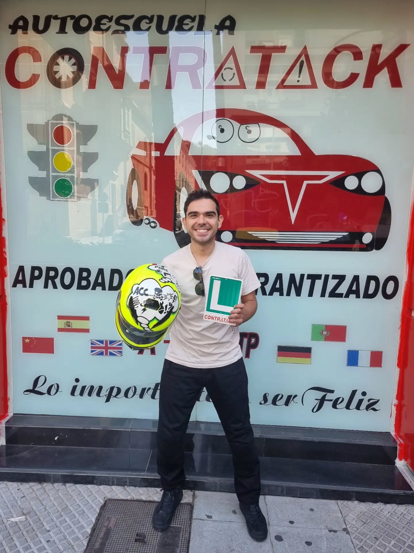 Autoescuela en Huelva - Alumnos aprobados