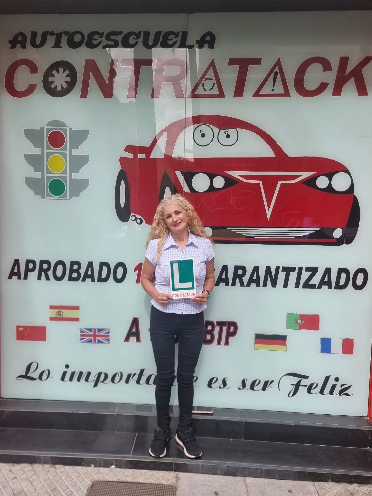 Autoescuela en Huelva - Alumnos aprobados