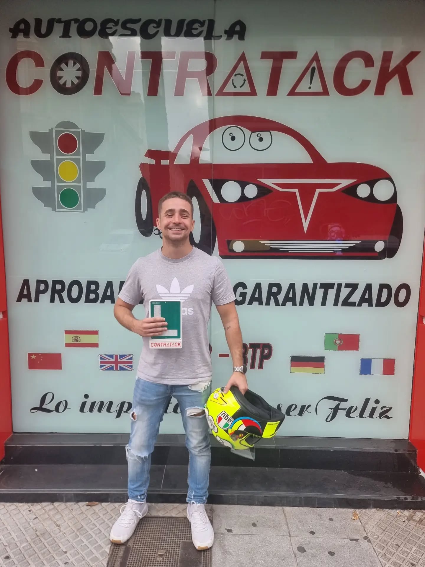 Autoescuela en Huelva - Alumnos aprobados